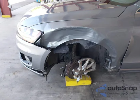 2011 Audi Q5 2.0T Premium from USA, damaged, VIN WA1CFAFP8BA040050